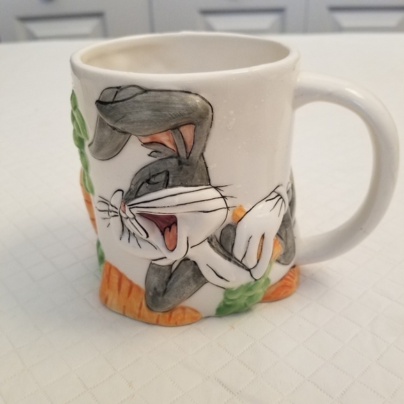 Warner Bros Looney Tunes Bugs Bunny Embossed Carrots 🥕Ceramic Coffee Mug Cup 3D - Picture 1 of 7